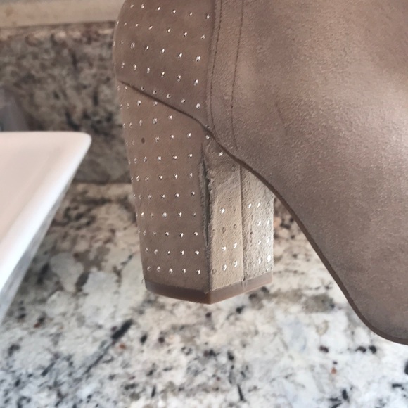 Guess booties - Picture 8 of 8